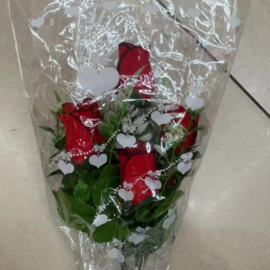 RAMO DE 7 ROSAS(600)