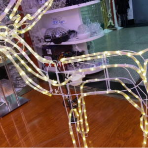 VENADO DE 9M CON LUZ BLANCA(6)