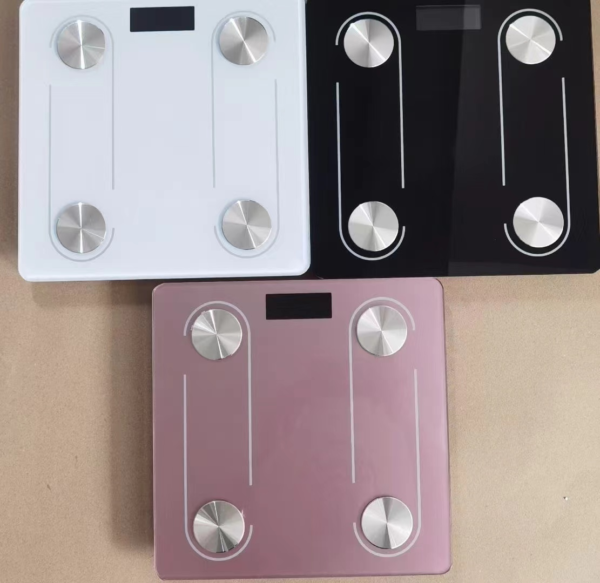BASCULA PERSONAL Bluetooth  26×26cm(20)