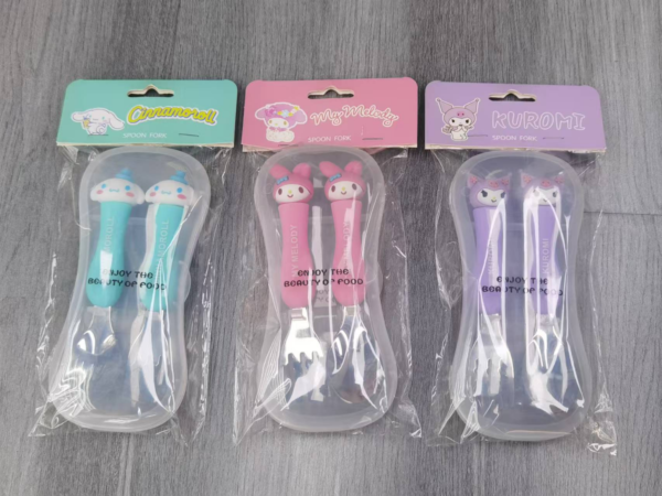 SET CUCHARA-TENEDOR KUROMI(240)