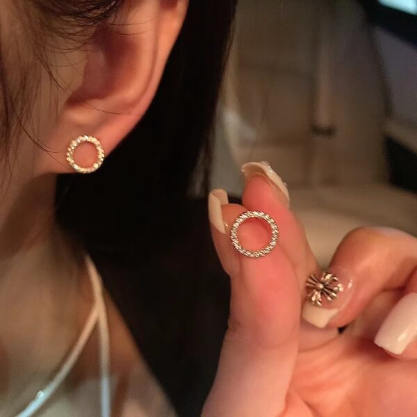 ARETES(240)