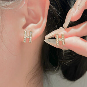 ARETES(240)