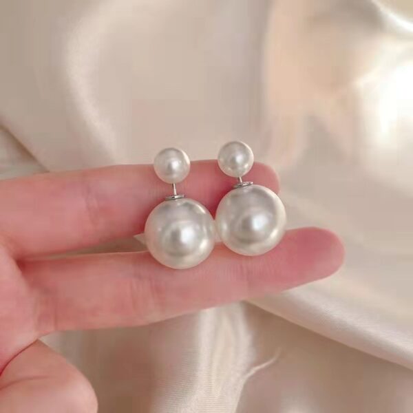 ARETES(240)